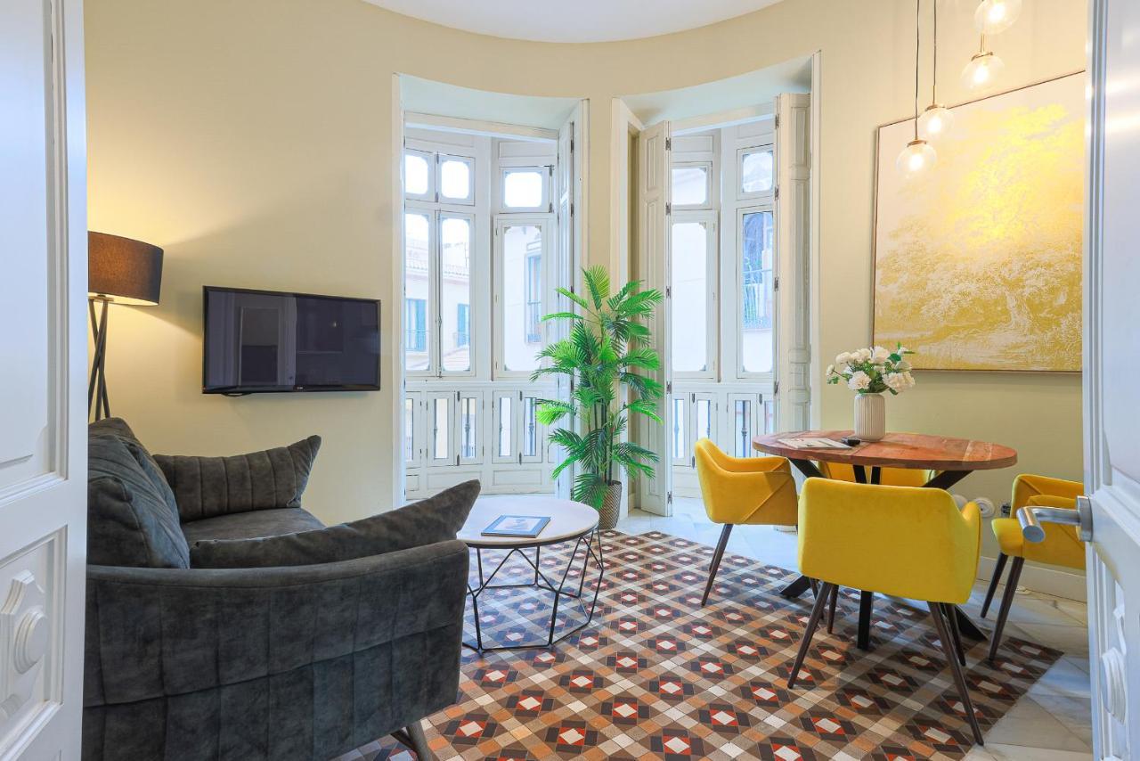 Madeinterranea Apartments Малага Экстерьер фото